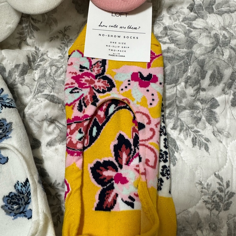 Lot of no show socks!